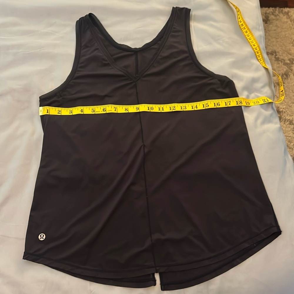 Lululemon Sculpt Tank - Picture 7 of 9